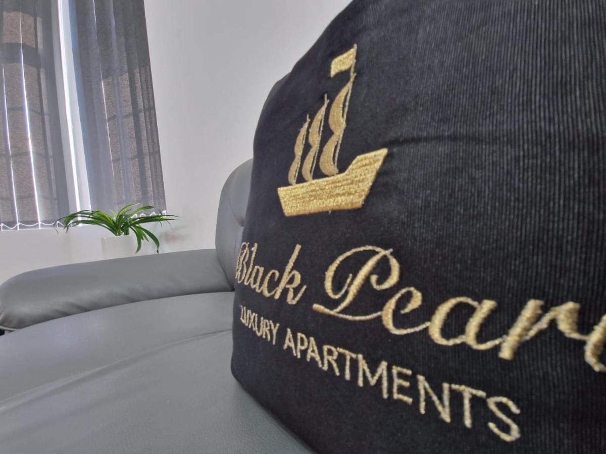 Black Pearl Luxury Apartments Блэкпул Экстерьер фото